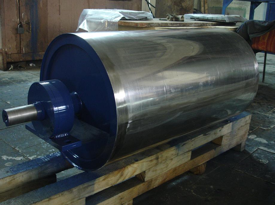 Magnetic drum separator type ERGA PullMag was produced for the glass factory